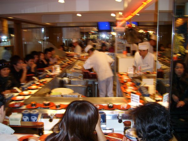 conveyor_belt_sushi_5.jpg